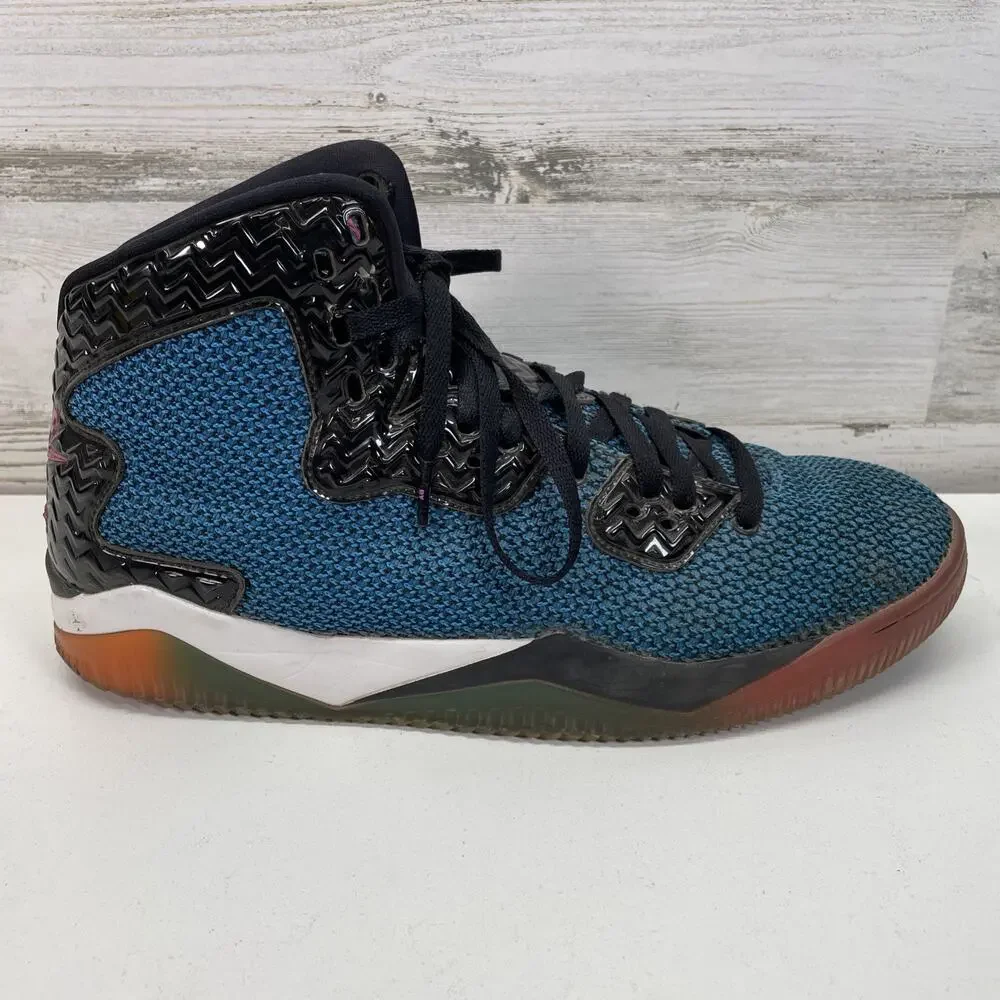 Jordan spike forty